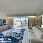 3 Pieces Vue * Cannes