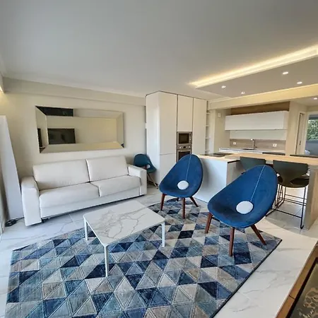 3 Pieces Vue * Cannes